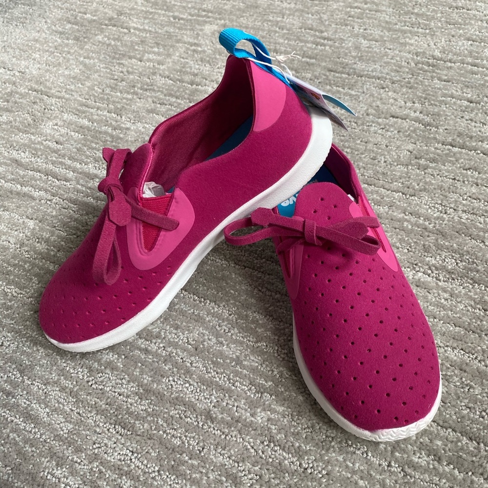 NWT Native kid AP MOC perforated shoes,Malibu pink